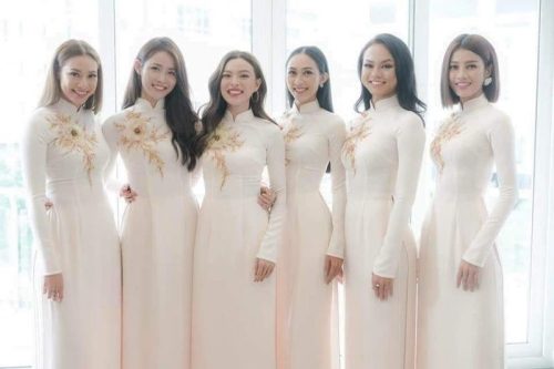 #10 mẫu áo dài bưng quả màu trắng đẹp và HOT nhất năm 2021