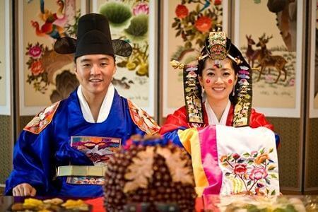 Trang phục cưới Hanbok truyền thống
