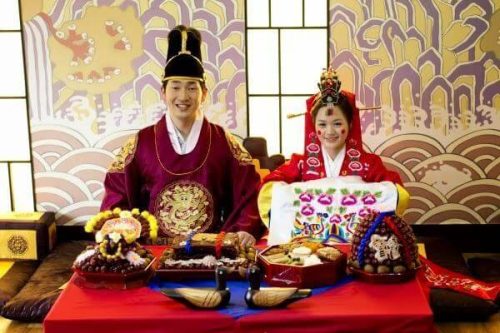Tìm hiểu về trang phục Hanbok cưới truyền thống Hàn Quốc 