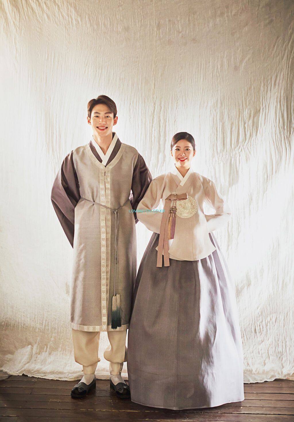 Tìm hiểu về trang phục Hanbok cưới truyền thống Hàn Quốc 1