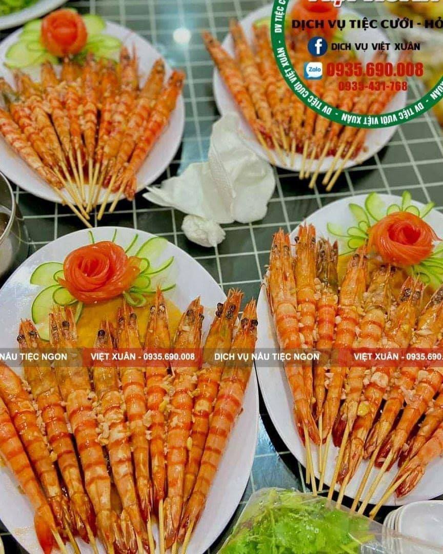 Món ăn bắt mắt tại dịch vụ nấu tiệc cưới Việt Xuân