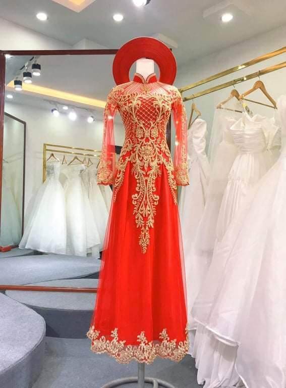 May áo dài cô dâu tại Thuận An - Áo dài Hồng Muôn 