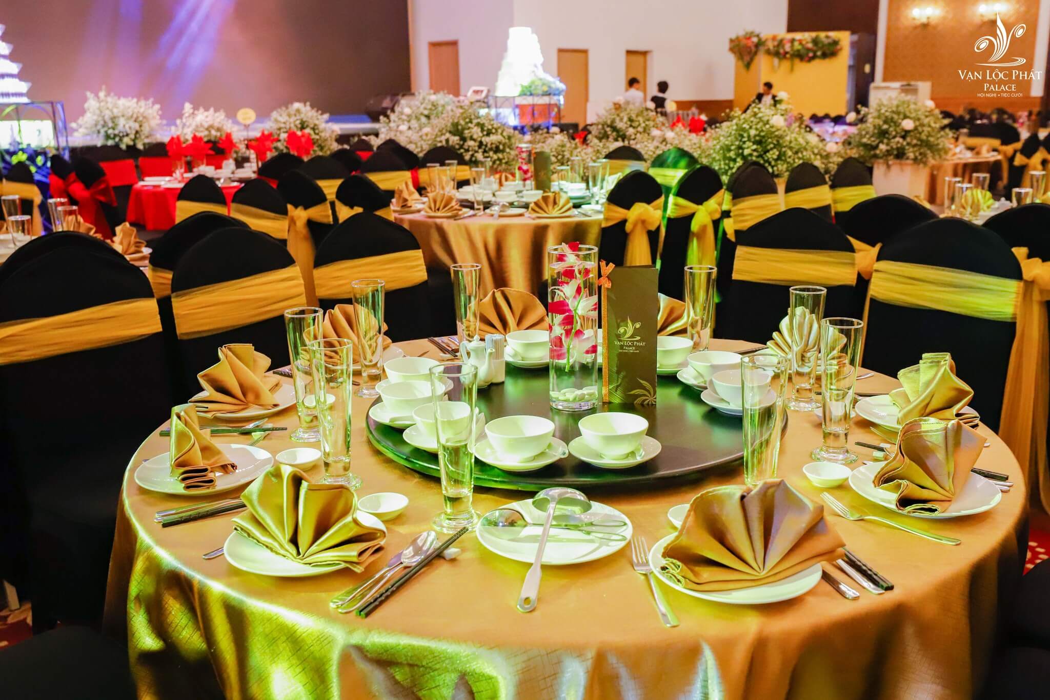 Nhà hàng tiệc cưới Vạn Lộc Phát Palace