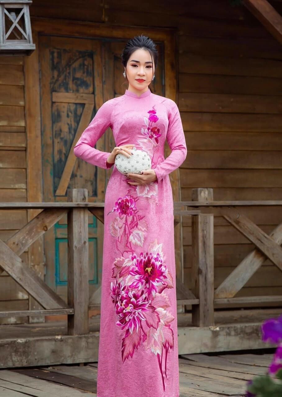 Áo dài Cô Ba - cửa hàng áo dài quận Bình Tân giá rẻ