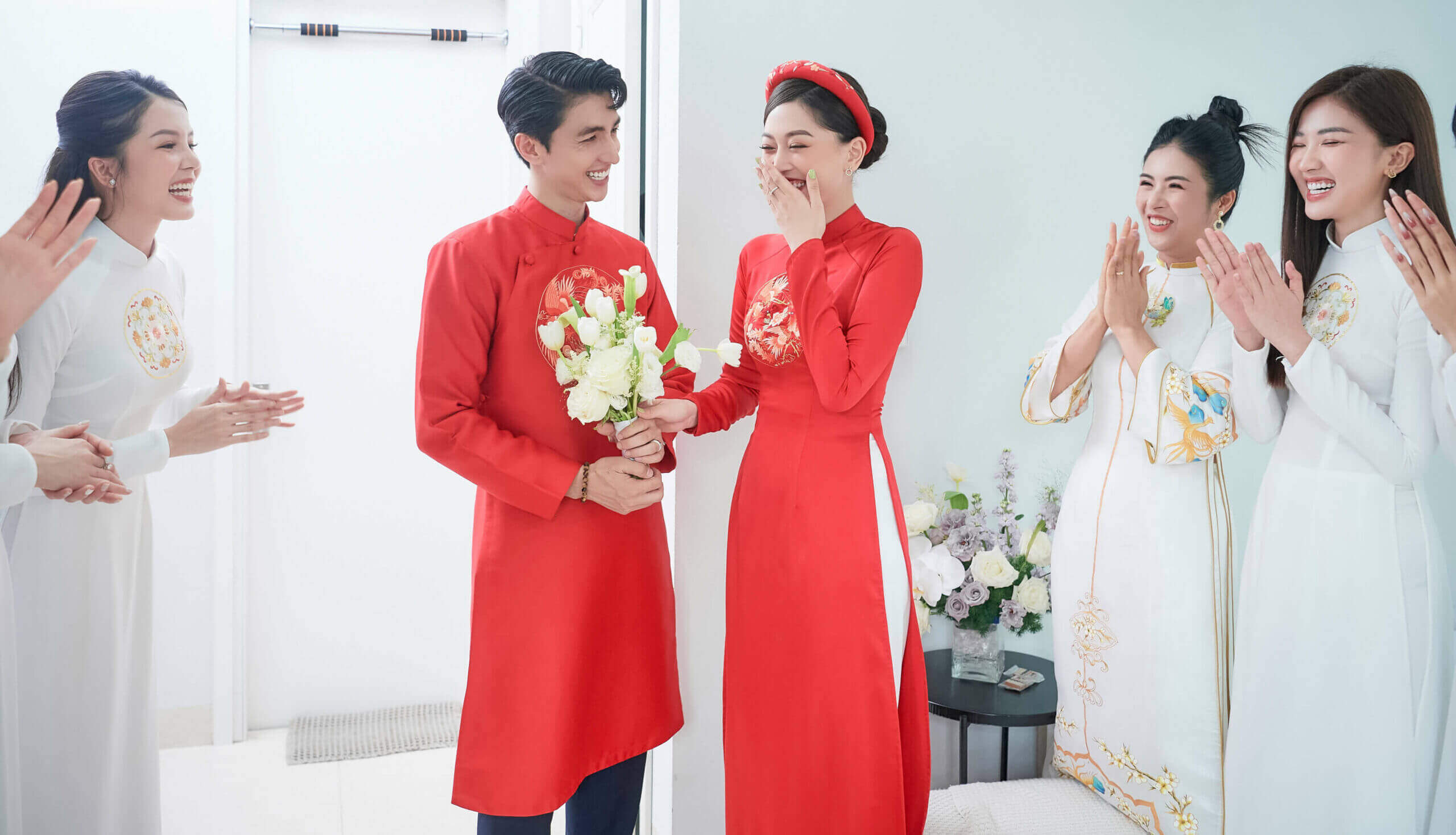 Top 5 mẫu áo dài cưới đỏ cực đẹp cho mùa cưới