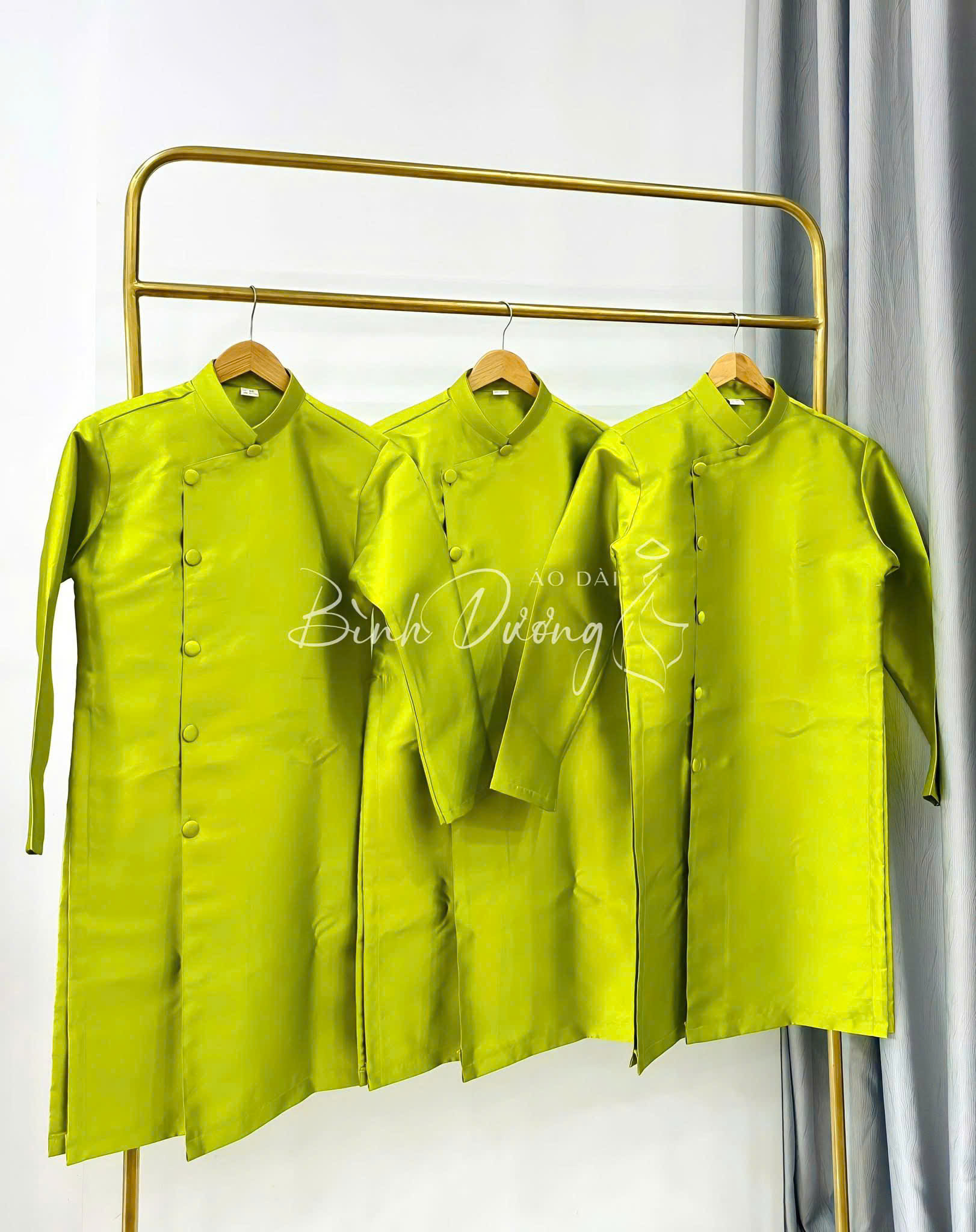 ao-dai-bung-qua-mau-xanh-aodaibinhduong